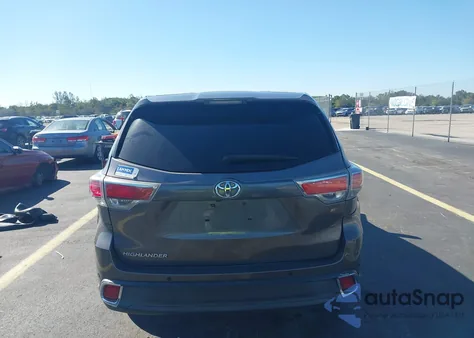 2016 Toyota Highlander Le V6 из США, поврежденный, VIN 5TDZKRFHXGS184566
